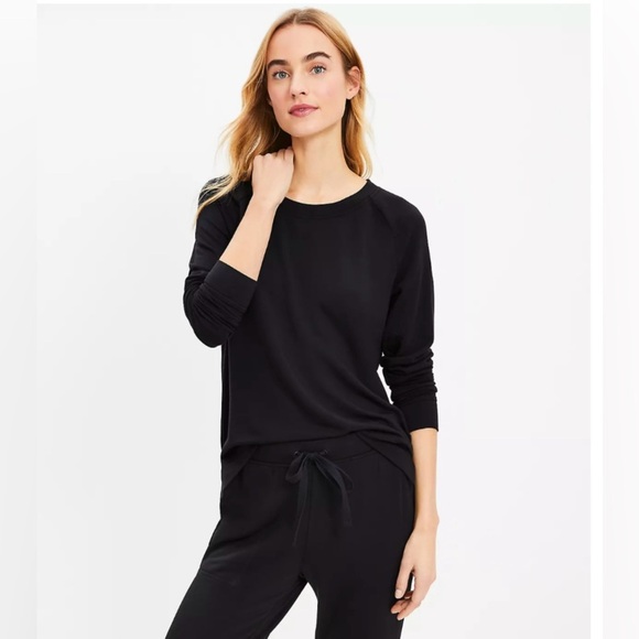 Lou & Grey Black Signaturesoft Sweatshirt Size XS New With Tag - Picture 1 of 11